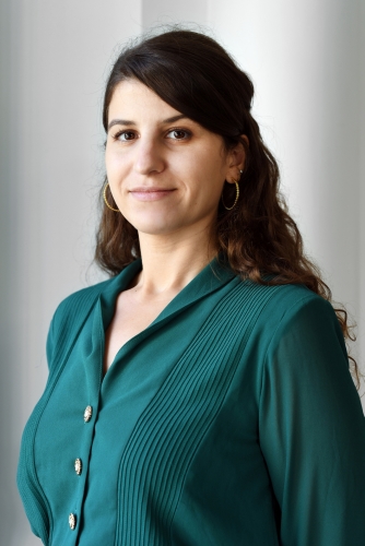 Laura 2 Laura 2